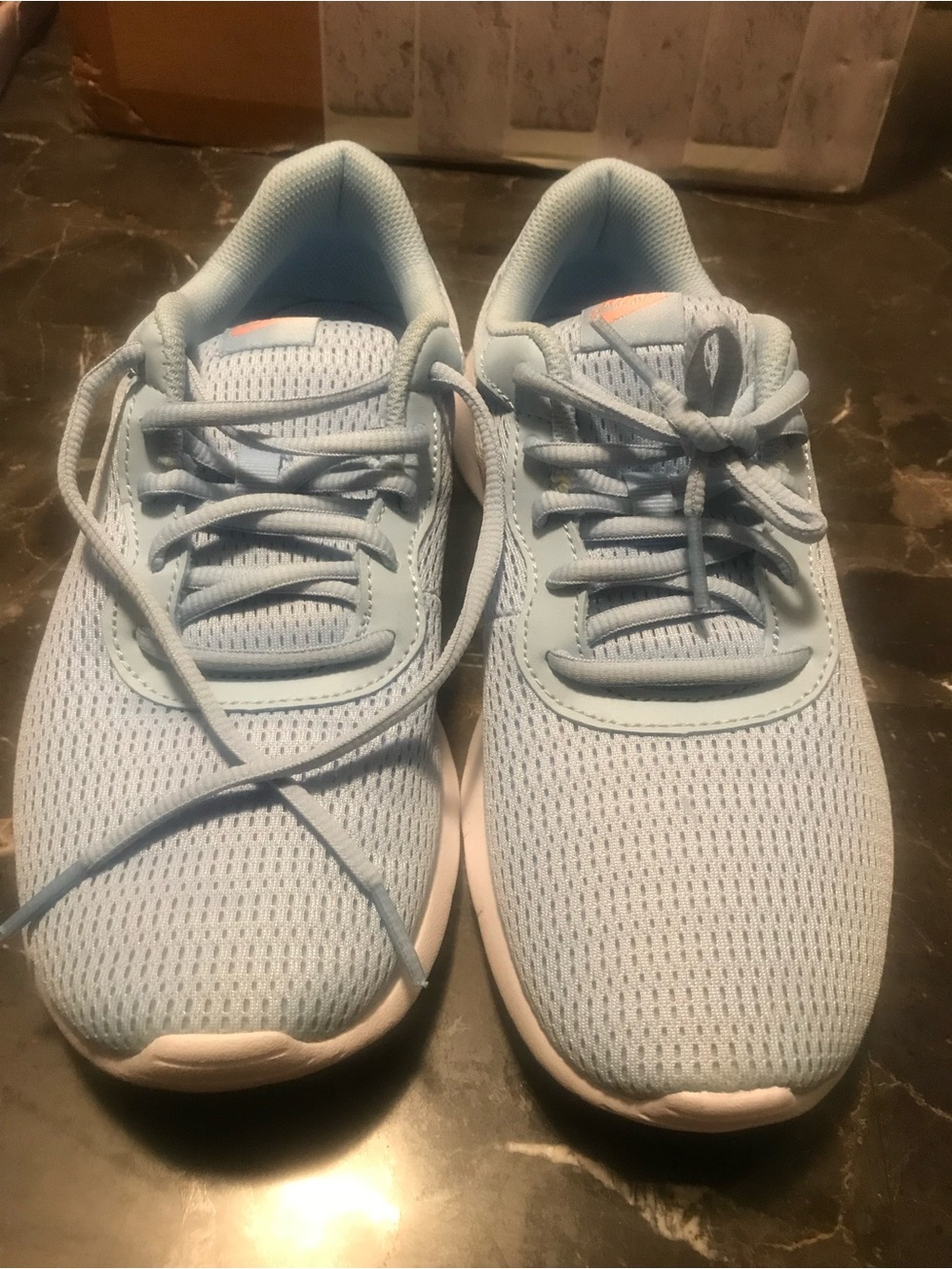 Nike Youth Sneakers in Light Blue and White sz 7y